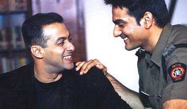 Salman Khan’s brother wants to work with Shah Rukh Khan, really 